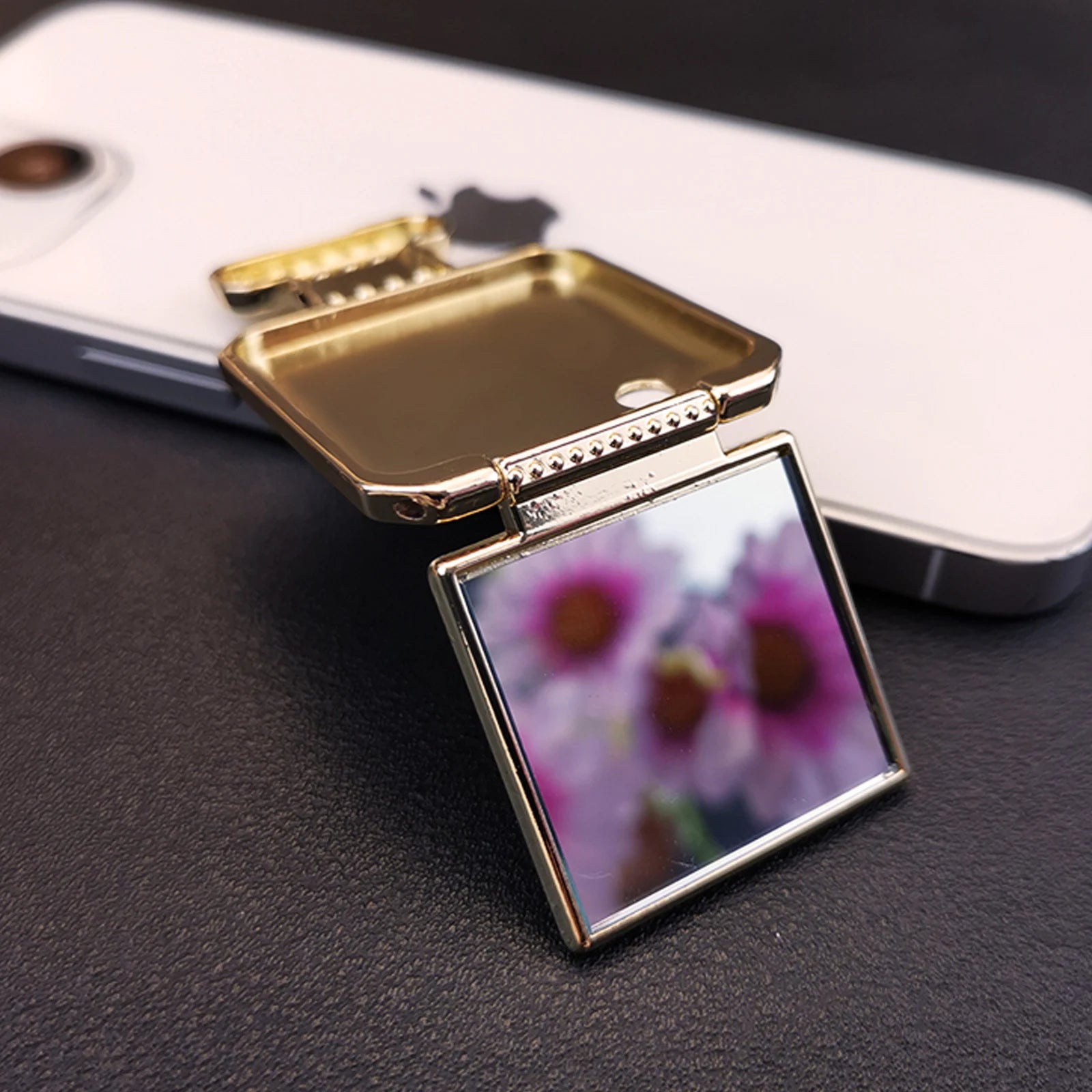 Sophron™ Universal Phone Holder - Sophron Studios